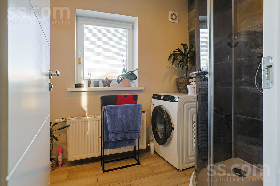 Pūpolu iela 7, Rīgas rajons, Sigulda — maja