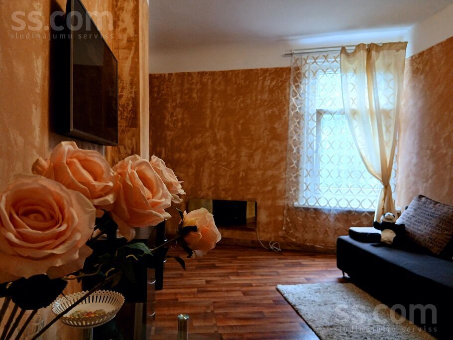 Kundziņsalas 7. šķ. l. 10, Rīga — maja