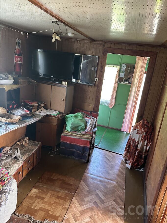 Radiotehnika 180, Dzērumi, Rīgas rajons, Ķekavas pag. — maja