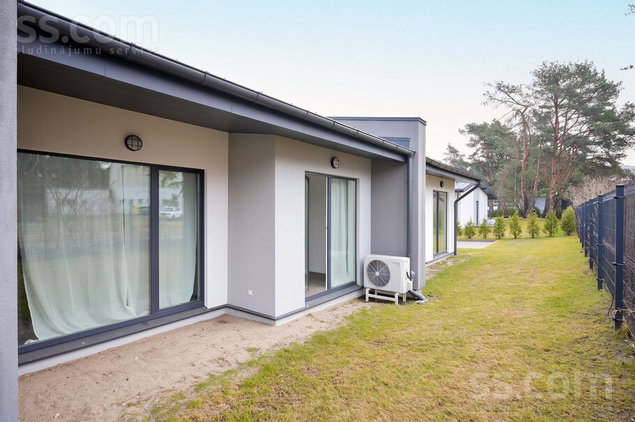 Raiņa iela 114 k-2, Jūrmala — maja