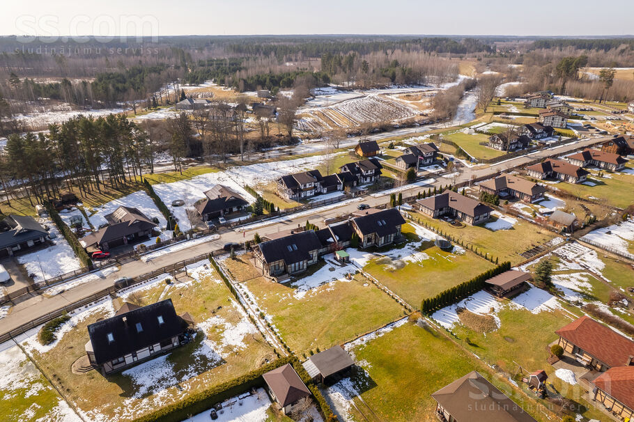 Drēzdnes iela 4, Pikalne, Rīgas rajons, Salaspils l. t. — maja