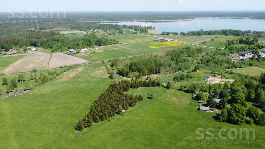 Dižozoliņi, Usma, Ventspils un raj., Usmas pag. — zeme