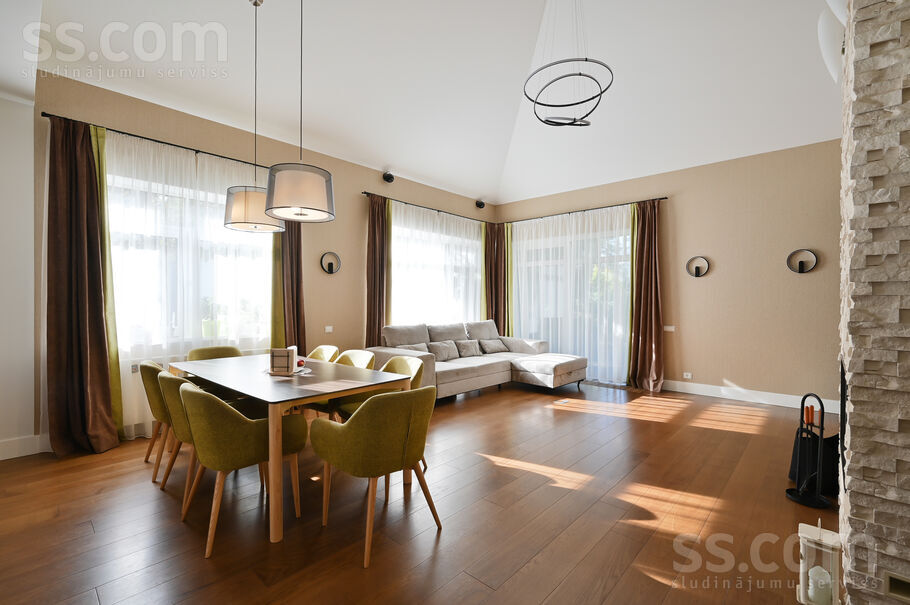 Maijrožu iela 4, Sunīši, Rīgas rajons, Garkalnes nov. — maja