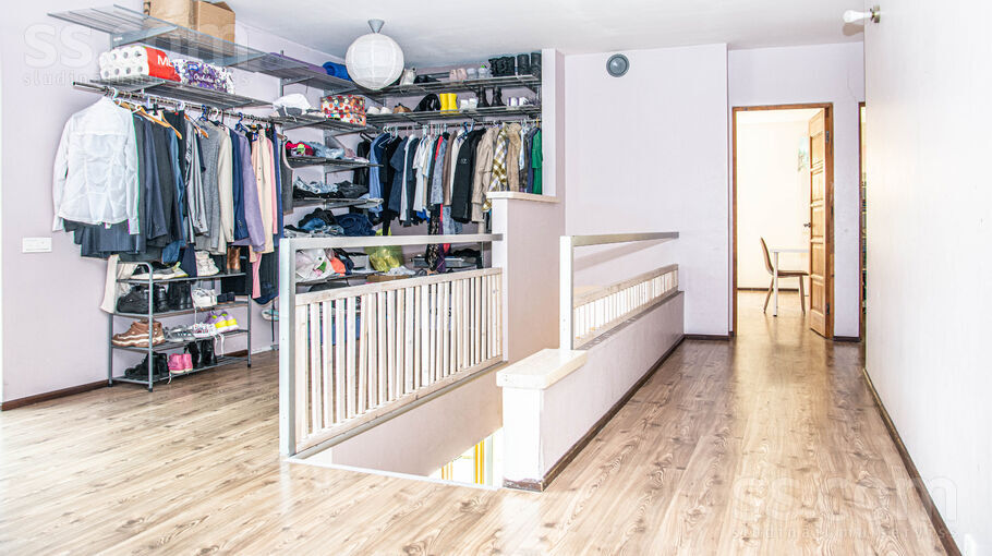 Amoliņu iela, Iecēni, Jelgava un raj., Cenu pag. — maja