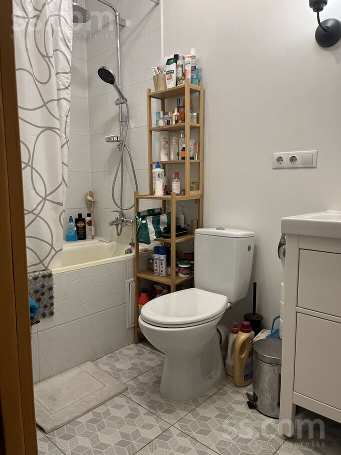 Kalnu 6, Krāslava un raj., Krāslava — maja