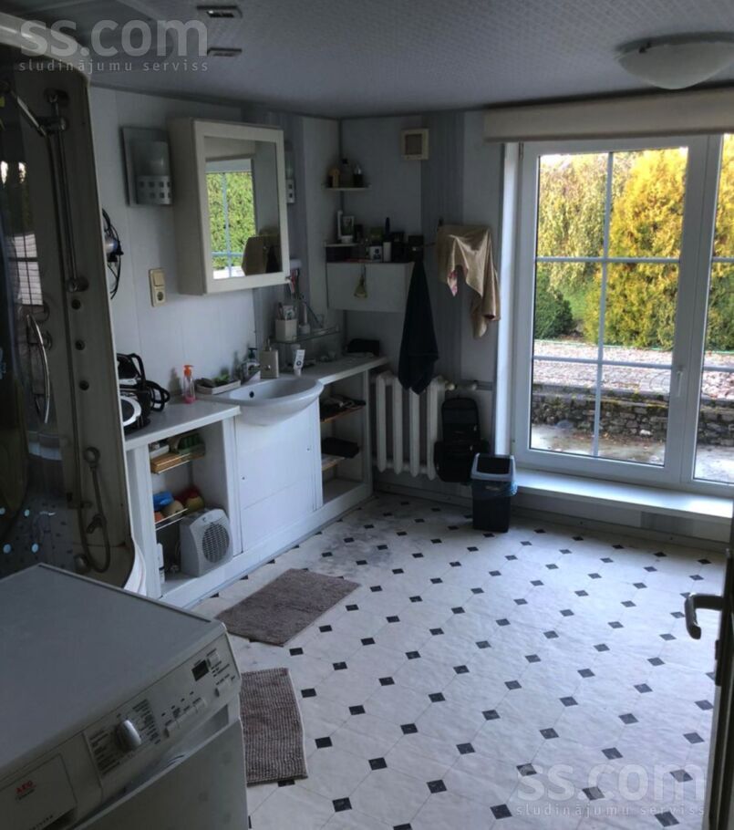 Bērze (Rozenbites), Bērze, Dobele un raj., Bērzes pag. — maja