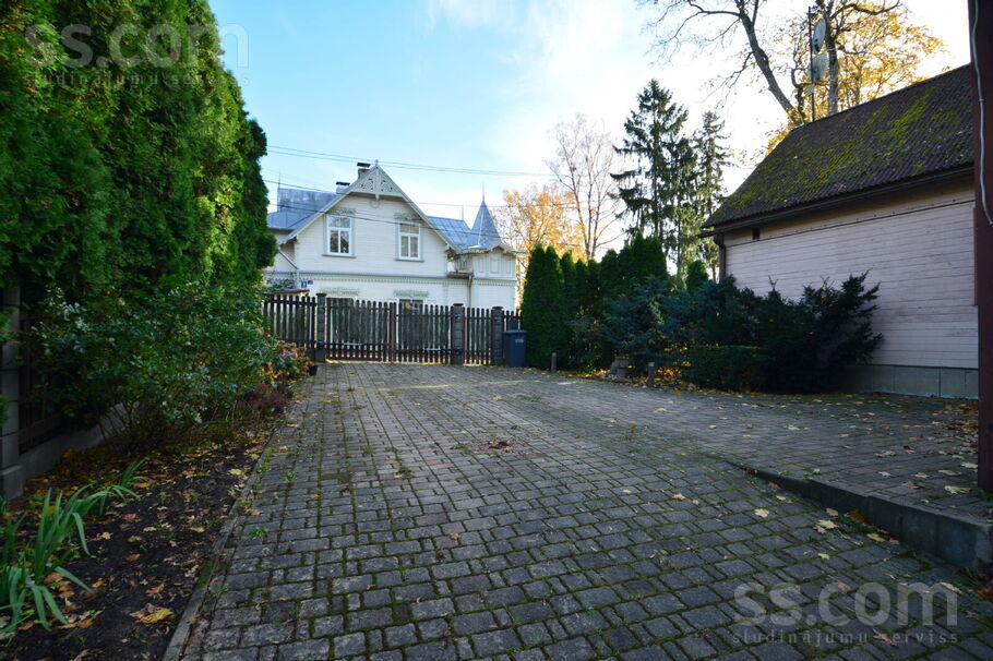 Rūdolfa Blaumaņa 15, Jūrmala — maja