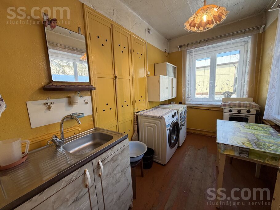 Ērgļu 3, Jelgava un raj., Jelgava — maja