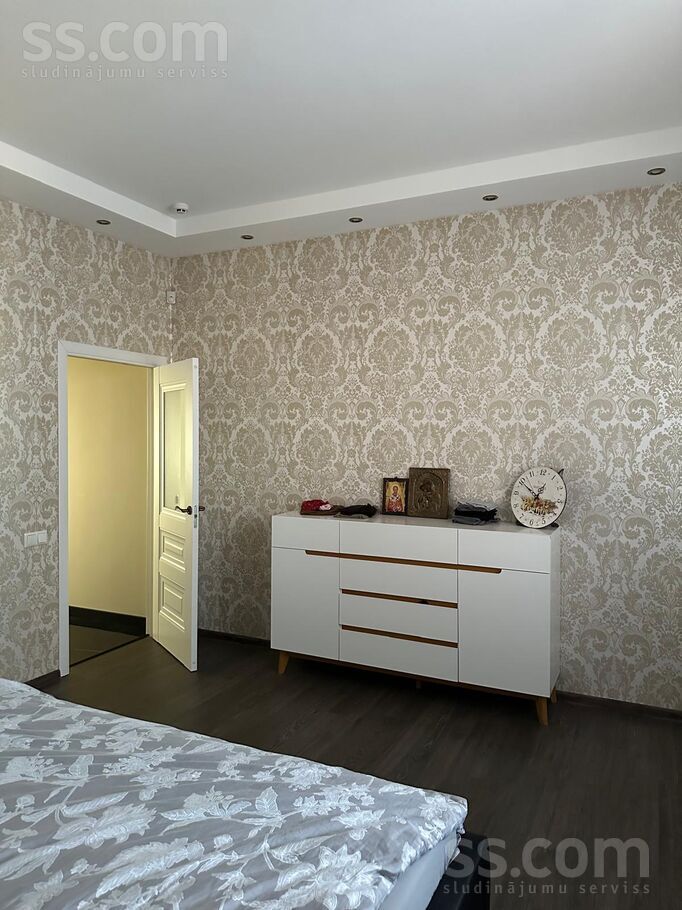 Vecozolu iela 16, Mārupe, Rīgas rajons, Mārupes pag. — maja