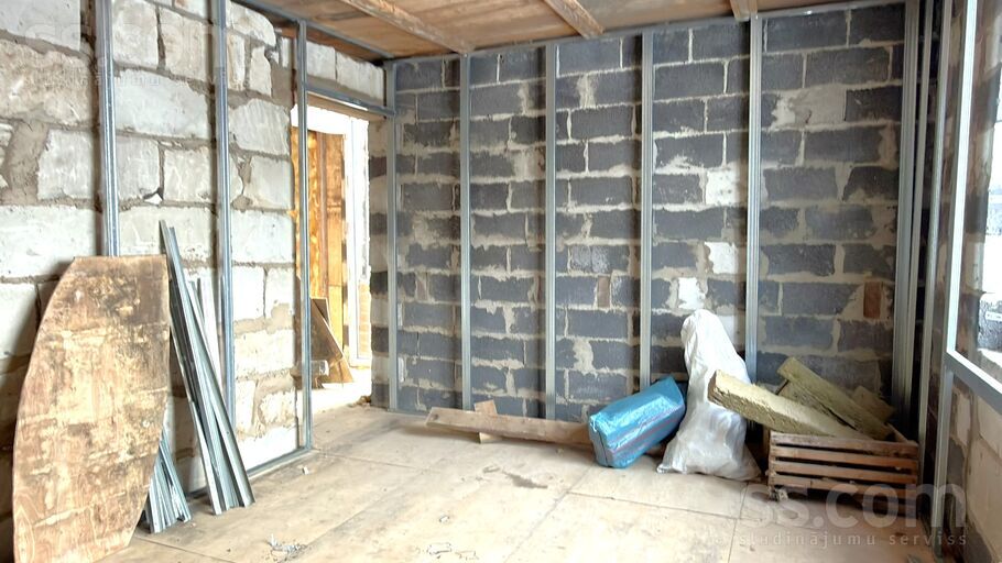 Lidlauka 8, Limbaži un raj., Aloja — maja