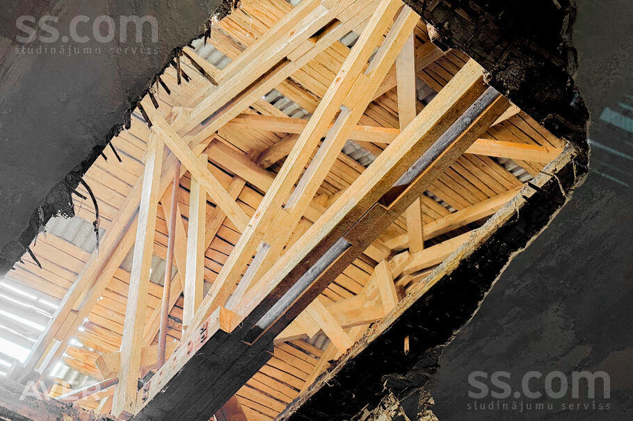 Mihaila iela 7, Daugavpils un raj., Daugavpils — maja