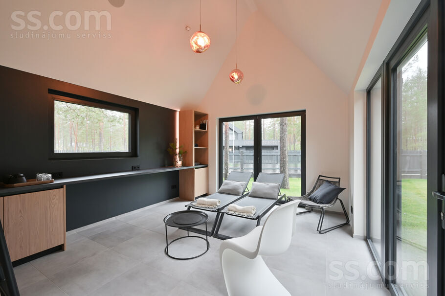 Ričarda 100, Baltezers, Rīgas rajons, Ādažu nov. — maja