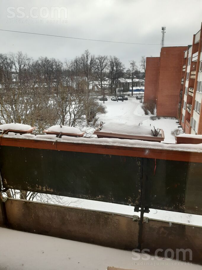 Birzes 1, Cēsis un raj., Cēsis — dzivoklis