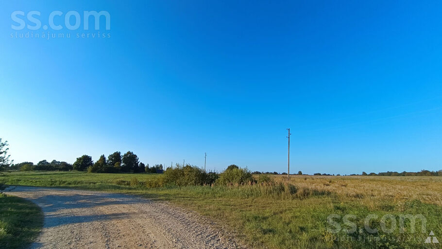 Saliņas, Vagargals, Talsi un raj., Laucienes pag. — zeme