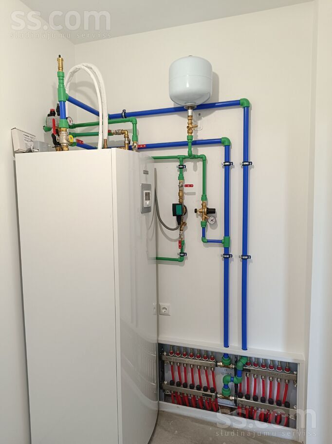 Rembates iela 35a, Ogre un raj., Lielvārde — maja