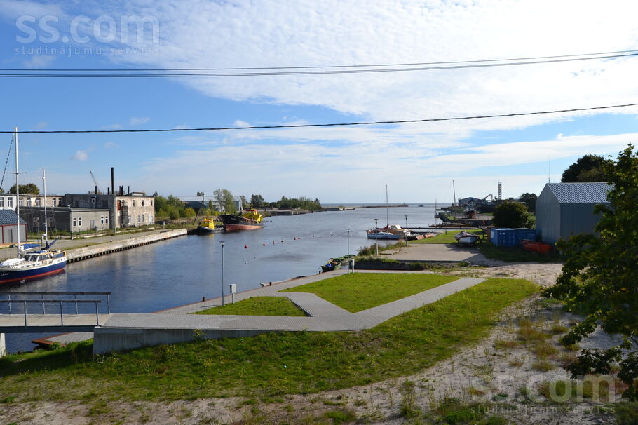 Vēju 20, Mērsrags, Talsi un raj., Mērsraga pag. — zeme