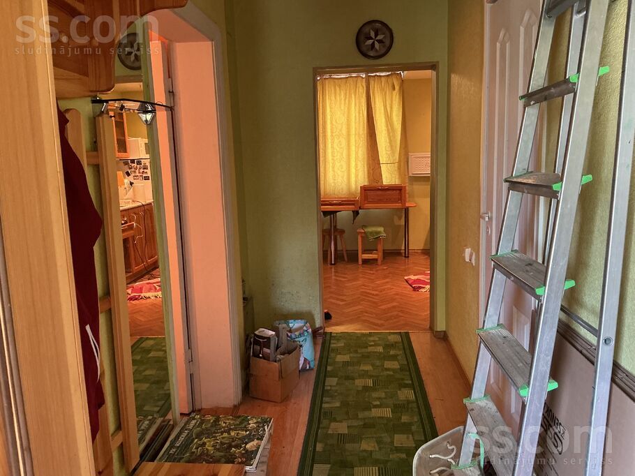 Mētras 1, Auri, Dobele un raj., Auru pag. — maja