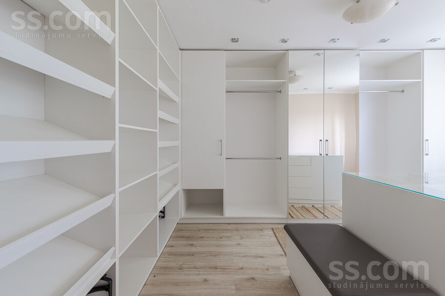 Kanāla, Rīga — maja