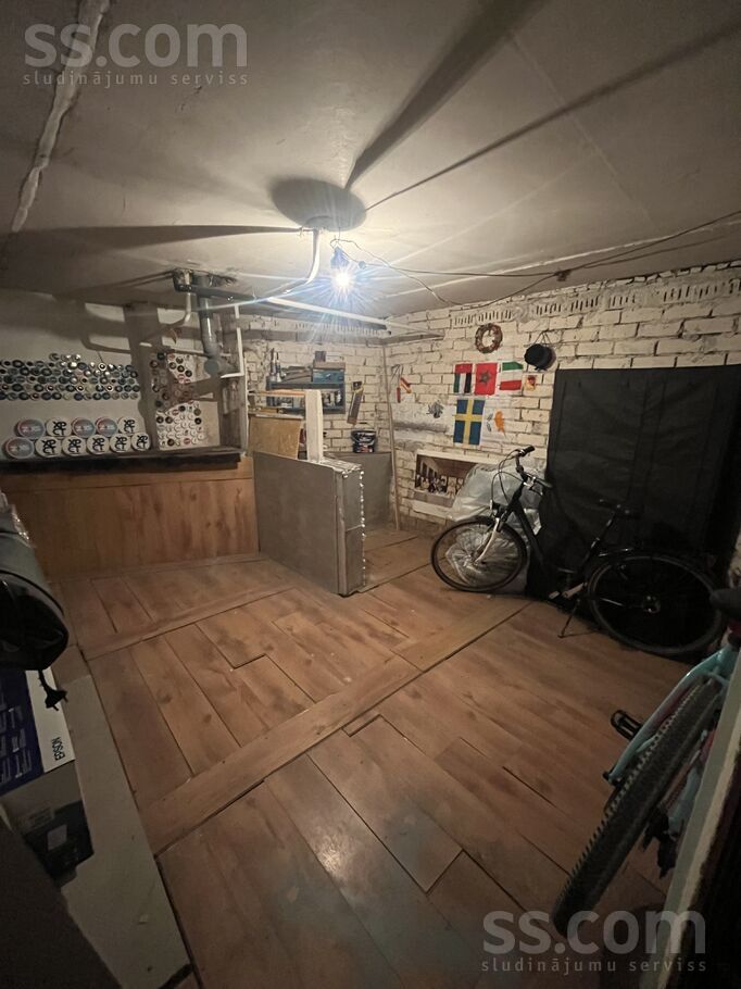 Zelmeņu iela 1, Lestene, Tukums un raj., Lestenes pag. — dzivoklis