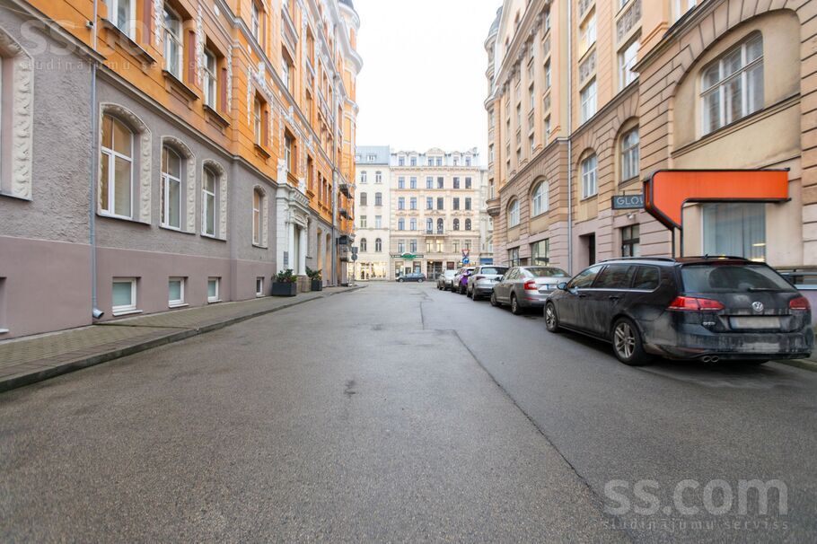 Brīvības 105, Rīga — dzivoklis