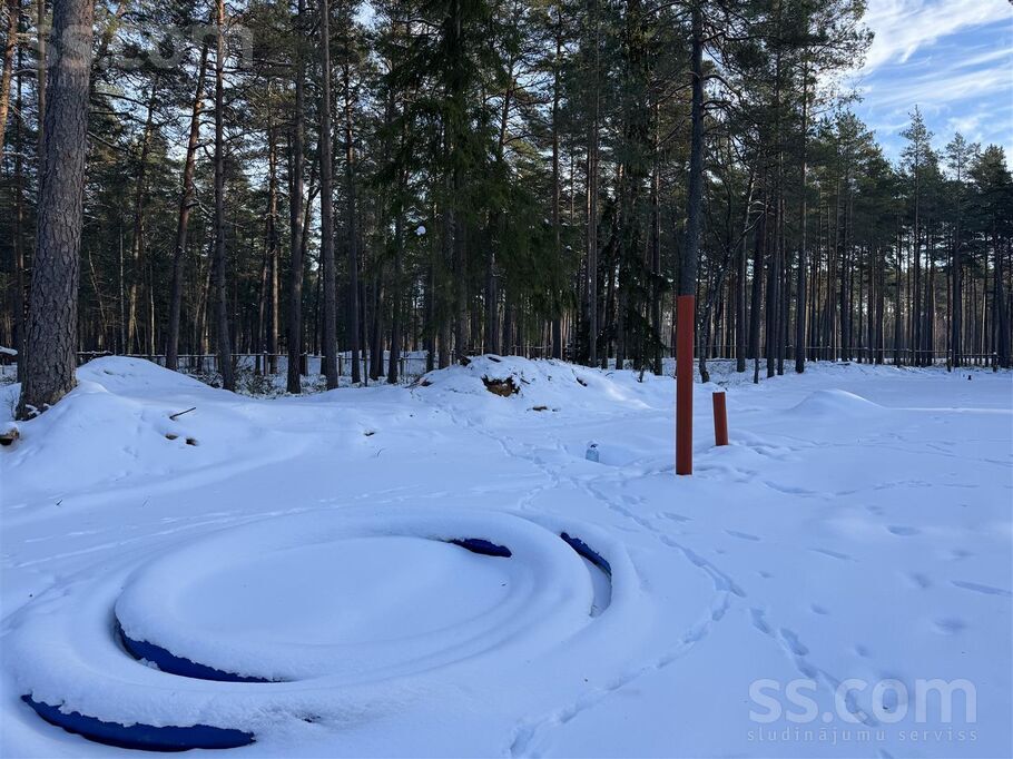 Rīgas iela 82b, Rīgas rajons, Saulkrasti — zeme