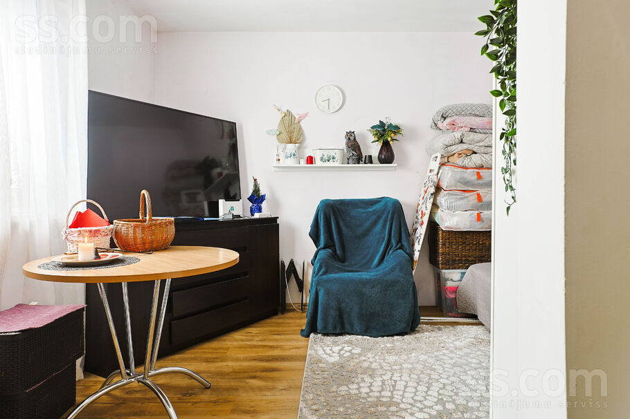 Upmalas iela 25, Jeņči, Rīgas rajons, Ķekavas pag. — maja