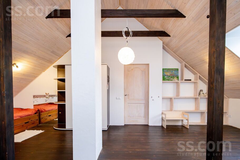 Vecpēteri, Rīgas rajons, Sigulda — maja