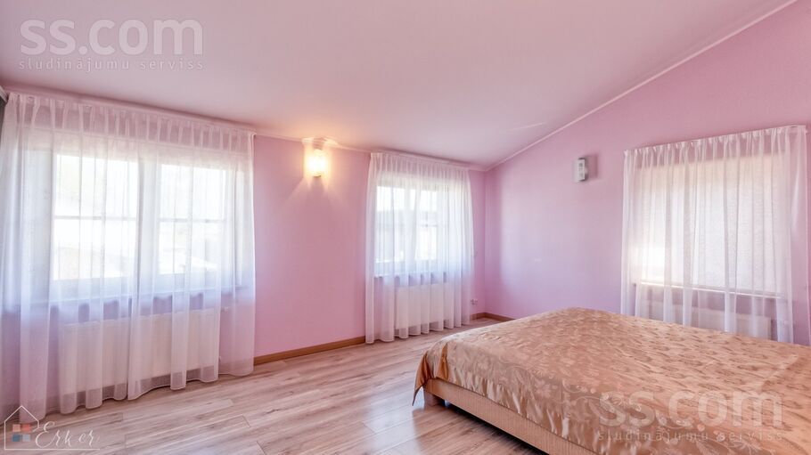 Vizuļu 28, Lapenieki, Rīgas rajons, Ķekavas pag. — maja