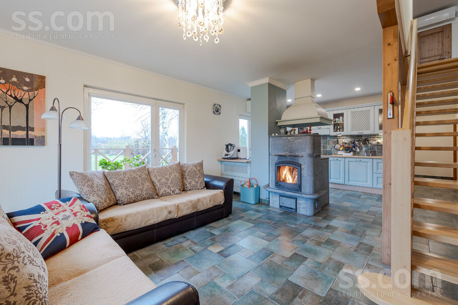 Saules iela, Klapkalnciems, Tukums un raj., Engures pag. — maja