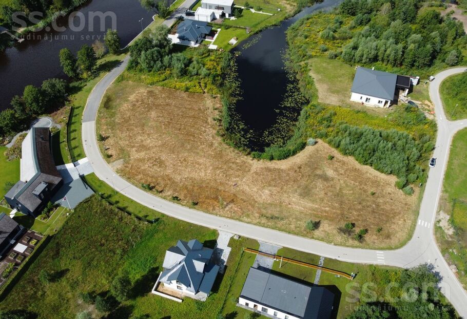 Promenādes 40, Berģi, Rīgas rajons, Garkalnes nov. — zeme