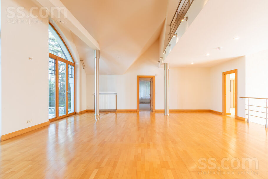 Parka iela 2, Jūrmala — maja