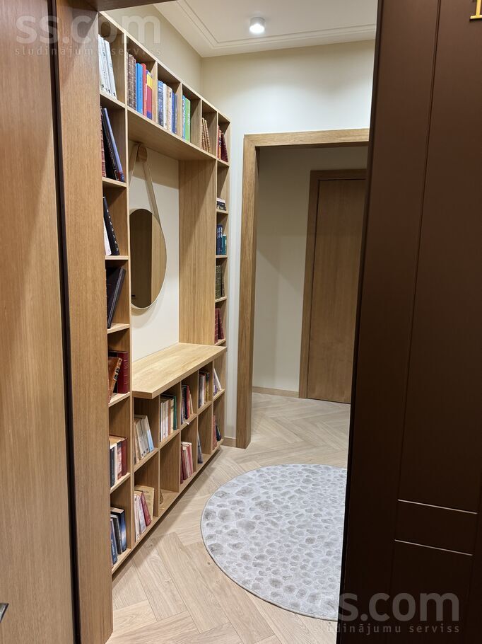 Raiņa bulv. 2, Rīga — dzivoklis