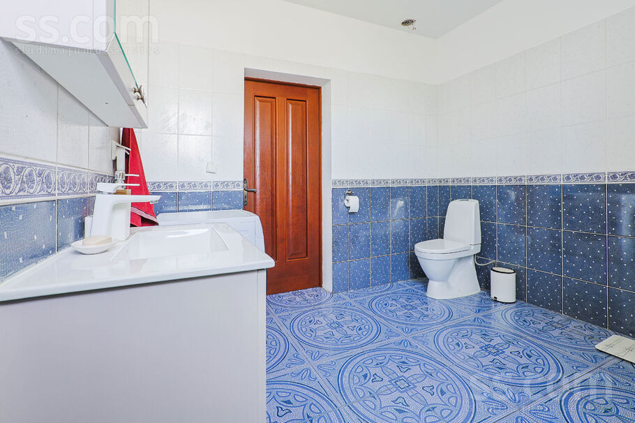 Magnoliju iela 15, Rīgas rajons, Baloži — maja