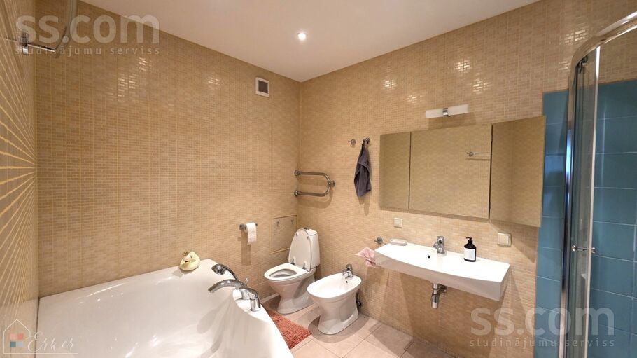 Katrīnas d. 17, Rīga — dzivoklis