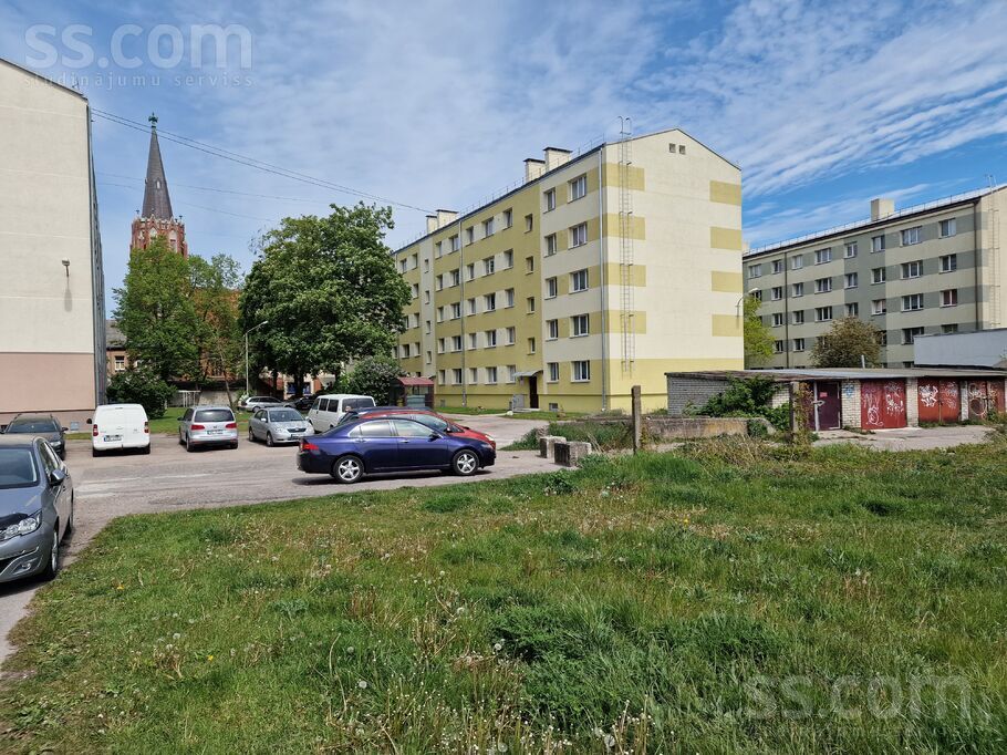 E. Veidenbauma 4a, Liepāja un raj., Liepāja — dzivoklis