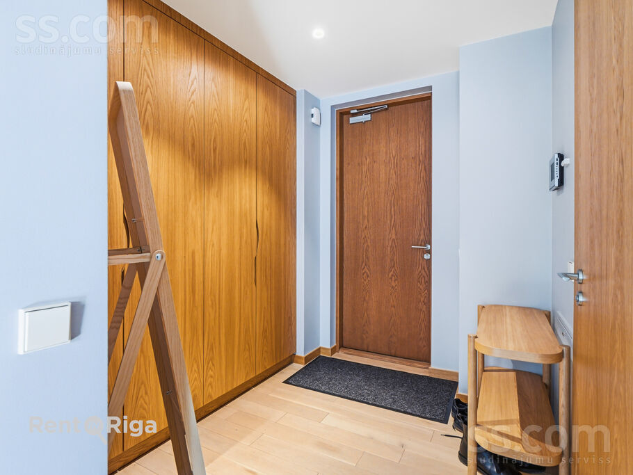 Dzirnavu 83, Rīga — dzivoklis