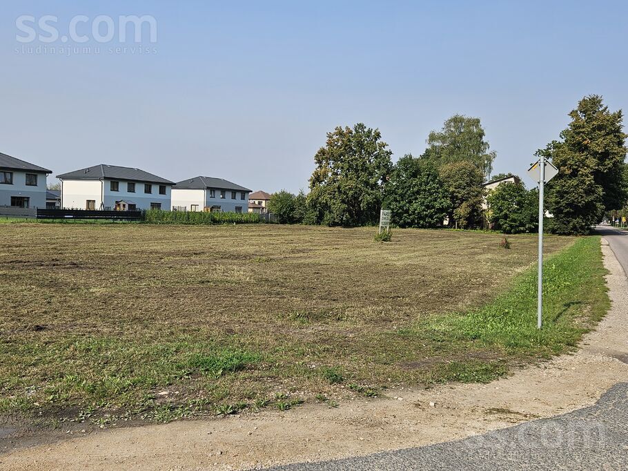 Lielā 68, Mārupe, Rīgas rajons, Mārupes pag. — zeme