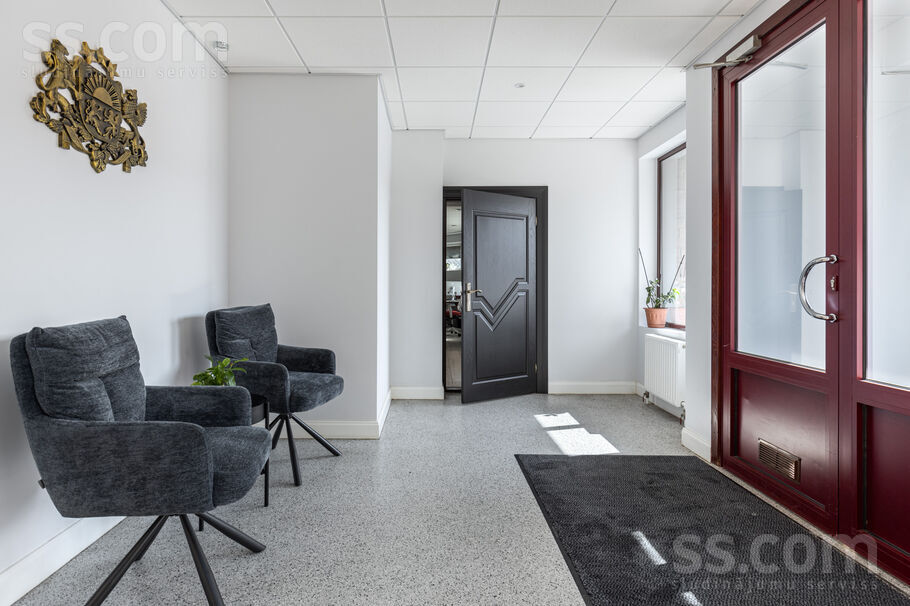 Sadovņikova 21, Rīga — birojs