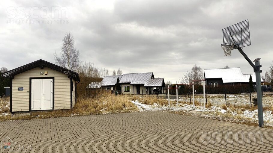 Austrumu 11, Lubauši, Rīgas rajons, Olaines pag. — zeme