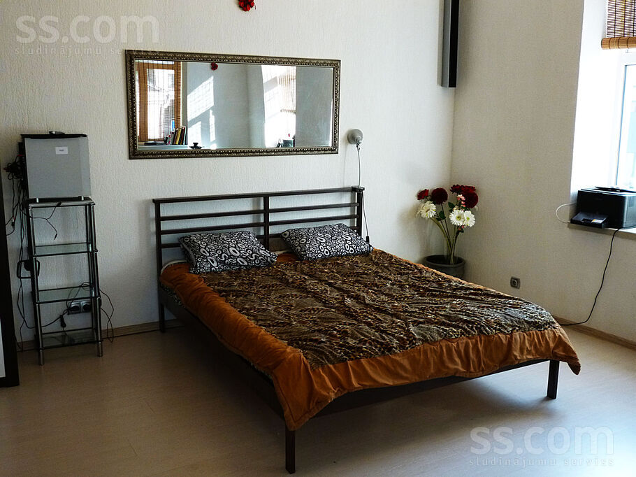 Saknu 16/18, Daugavpils un raj., Daugavpils — dzivoklis