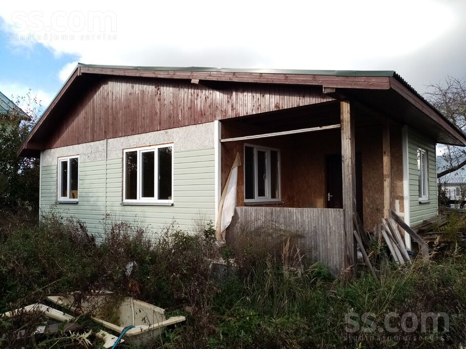 Teodora Spades 13, Rīga — maja