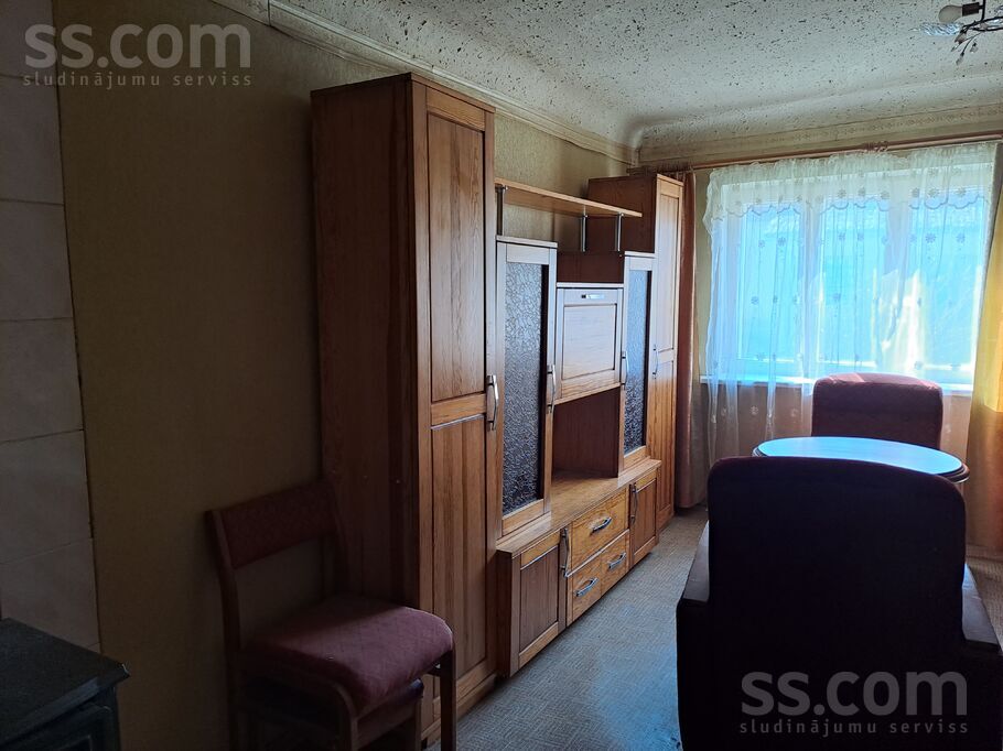 Striķu 83, Saldus un raj., Saldus — maja