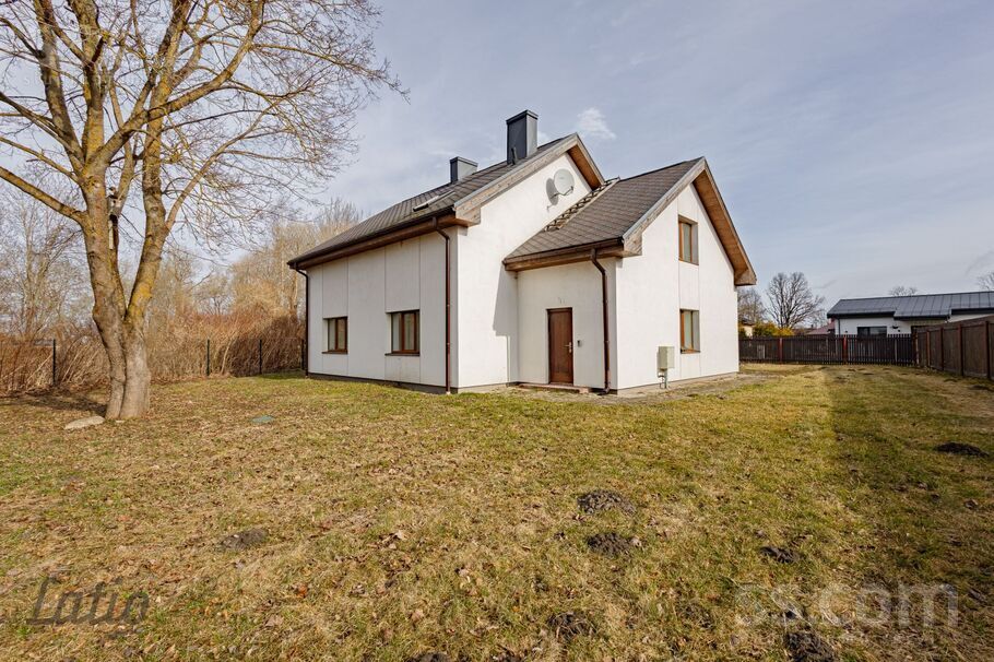 Romas 1a, Jelgava un raj., Jelgava — maja