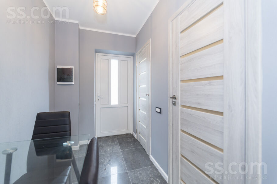 Ķiršu iela 6, Babīte, Rīgas rajons, Babītes pag. — maja