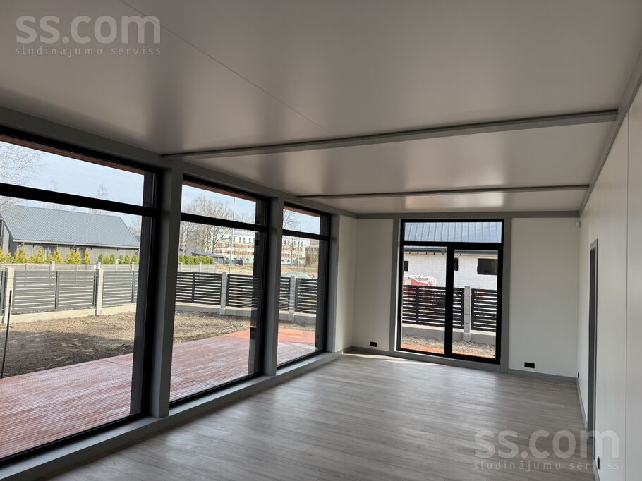 Matīsa iela 28, Ozolnieki, Jelgava un raj., Ozolnieku pag. — maja