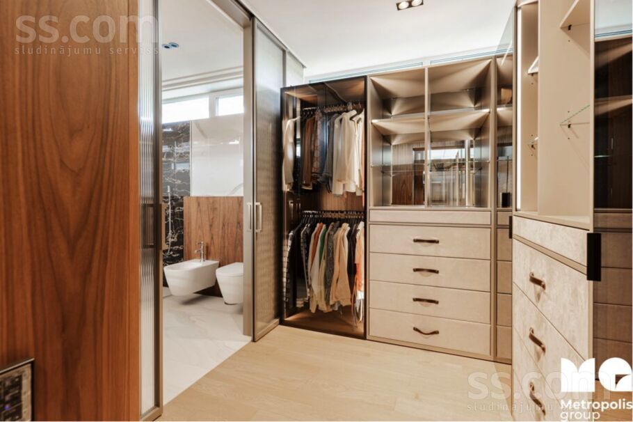 Laipu iela 2, Jūrmala — maja