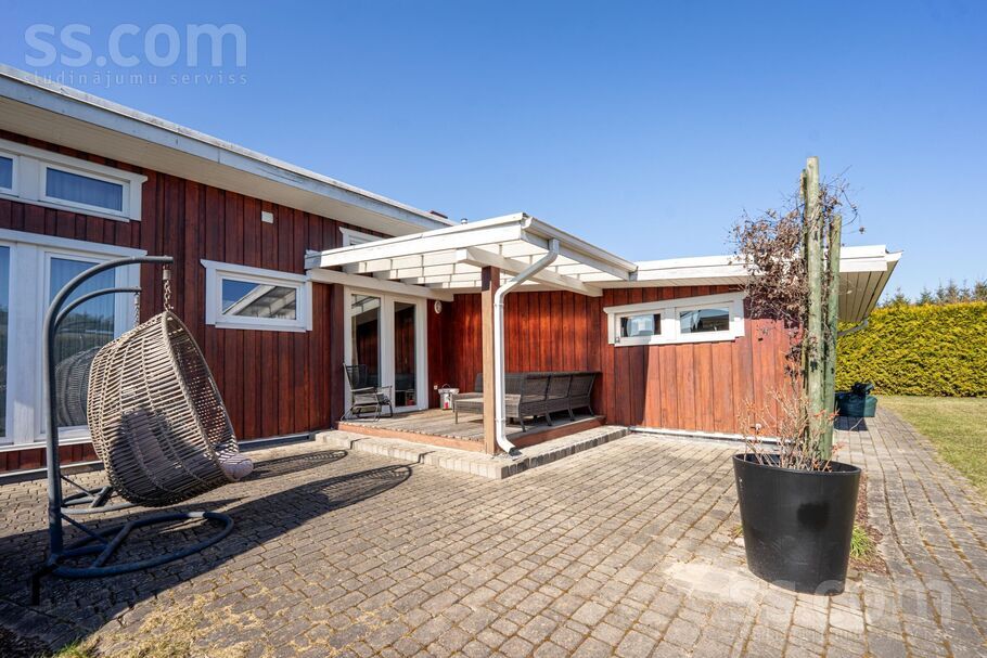 Aroniju iela 11, Dreiliņi, Rīgas rajons, Stopiņu nov. — maja