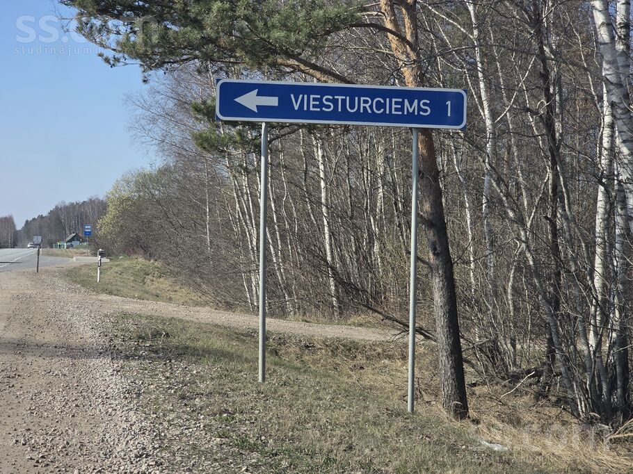 Siliņi 82, Viesturi, Jelgava un raj., Glūdas pag. — maja