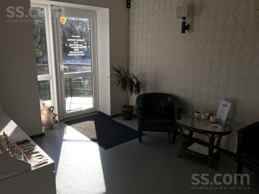 Uzvaras 4, Jelgava un raj., Jelgava — birojs