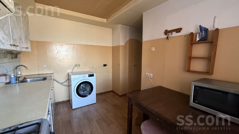 Skolas iela 10, Sesava, Jelgava un raj., Sesavas pag. — dzivoklis